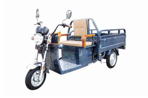 康尔斯电动车 太子两球新款1.3米三开