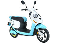 雅迪电动车新款——熊猫动力版 萌女最爱